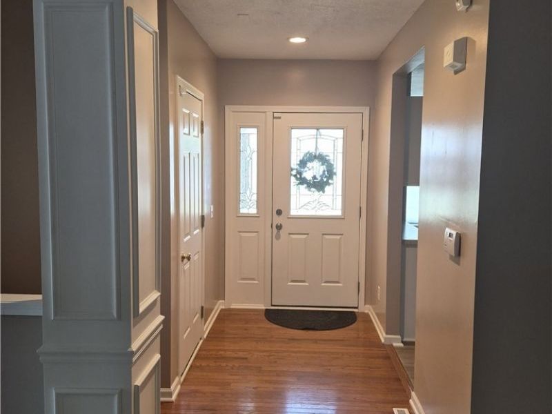 1077 Cookhill Circle, Akron, OH 44312 Photo 2