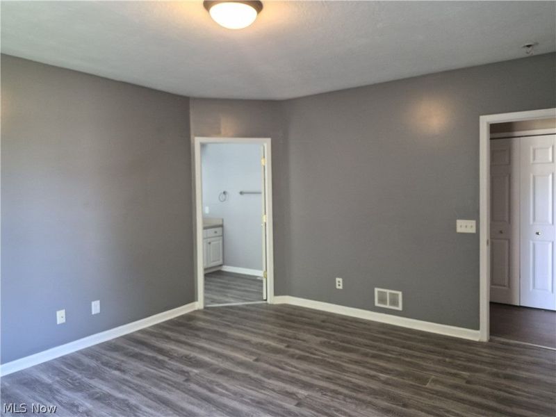 1077 Cookhill Circle, Akron, OH 44312 Photo 6