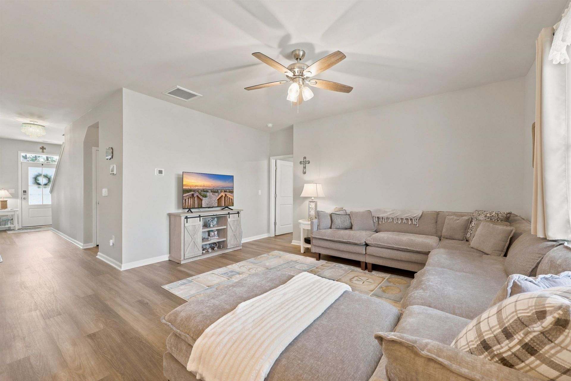 2259 Ainsley Dr. Photo 33