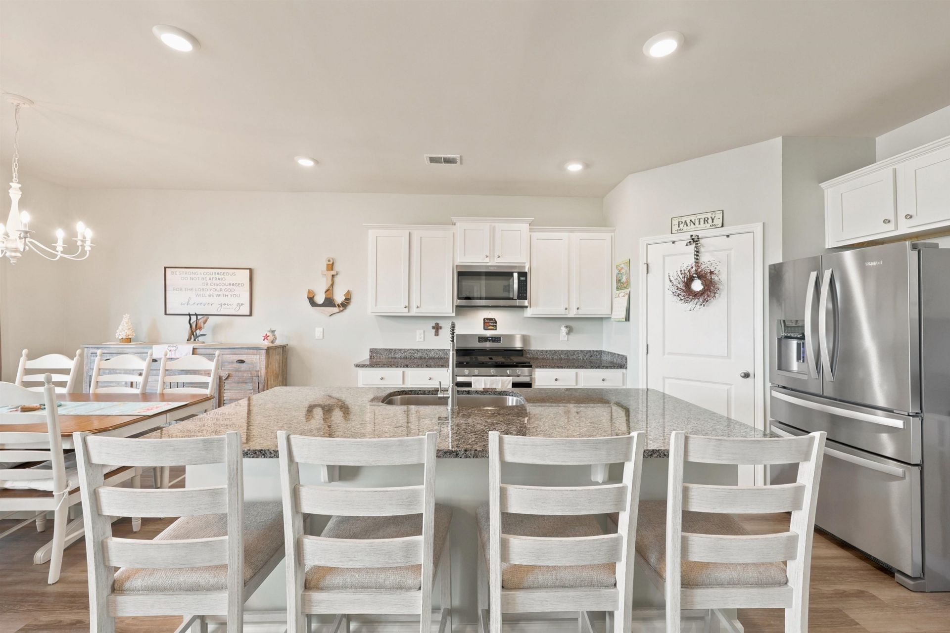 2259 Ainsley Dr. Photo 37