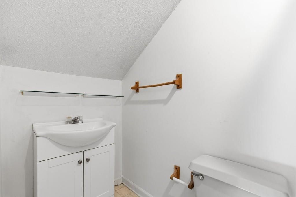 1205 Tiffany Ln.  Photo 23