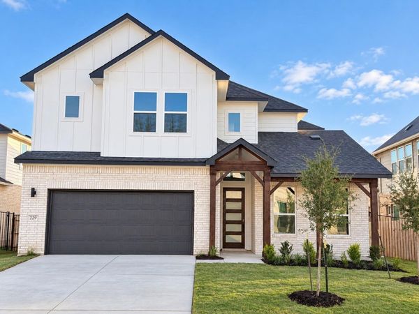 229 Medallion ST, Liberty Hill, TX 78642