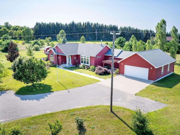 5680 Gorivan Road, Frankfort, MI 49635