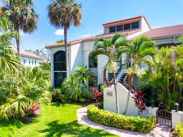 2536 NW Seagrass Drive, Unit 2a, Palm City, FL 34990