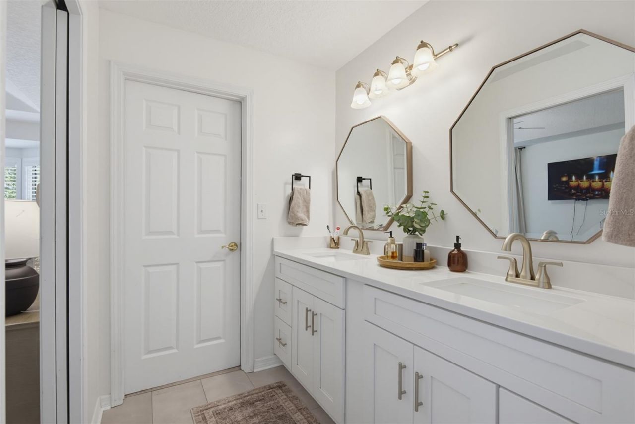 2603 Tamarind Drive , Edgewater, FL 32141 Photo