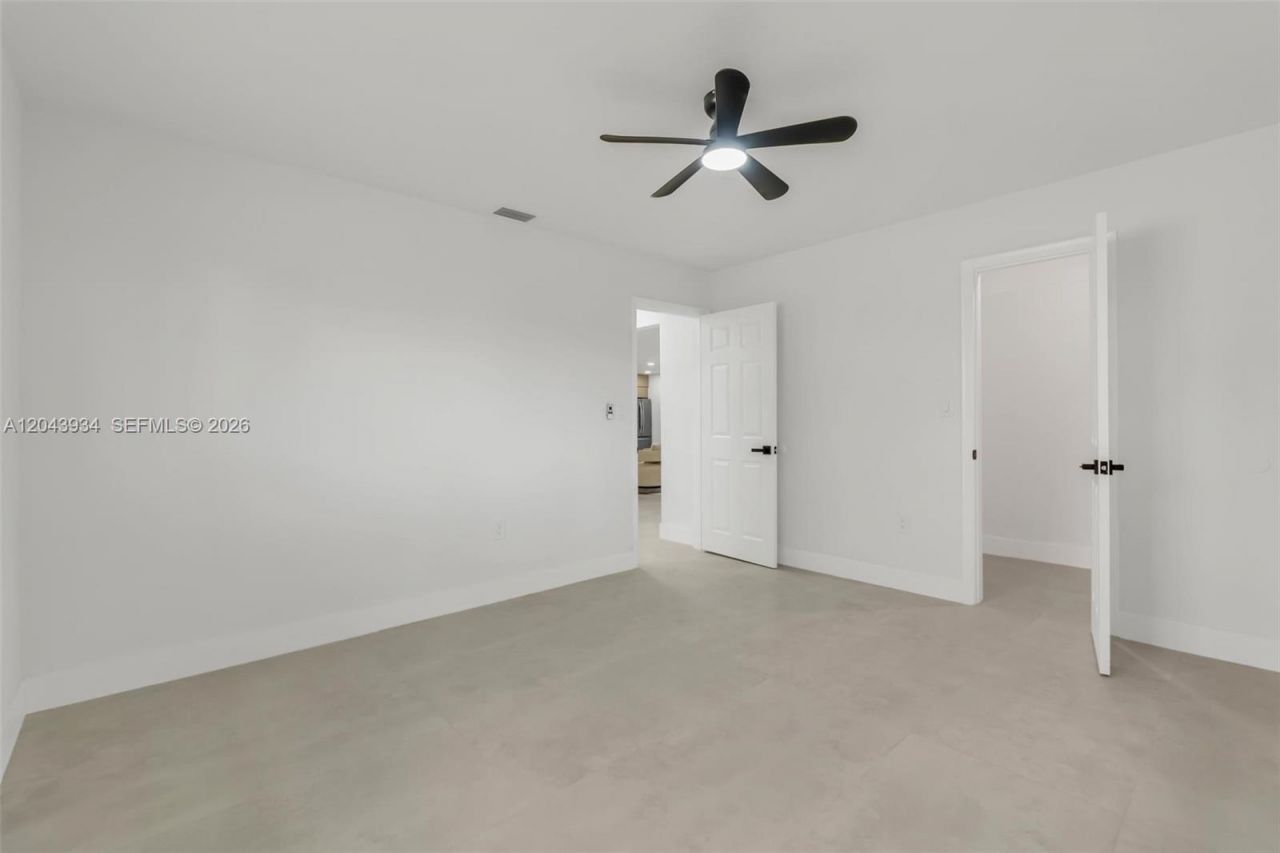 8970 SW 53rd St, Cooper City, FL 33328 Photo