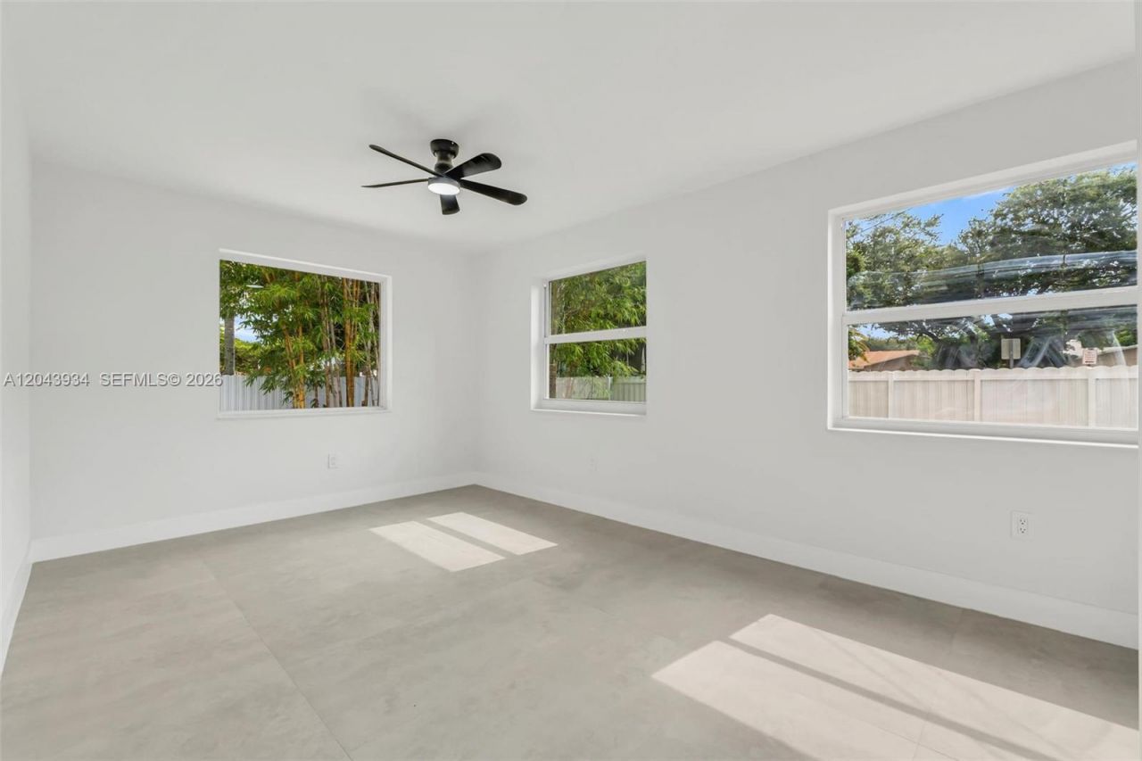 8970 SW 53rd St, Cooper City, FL 33328 Photo