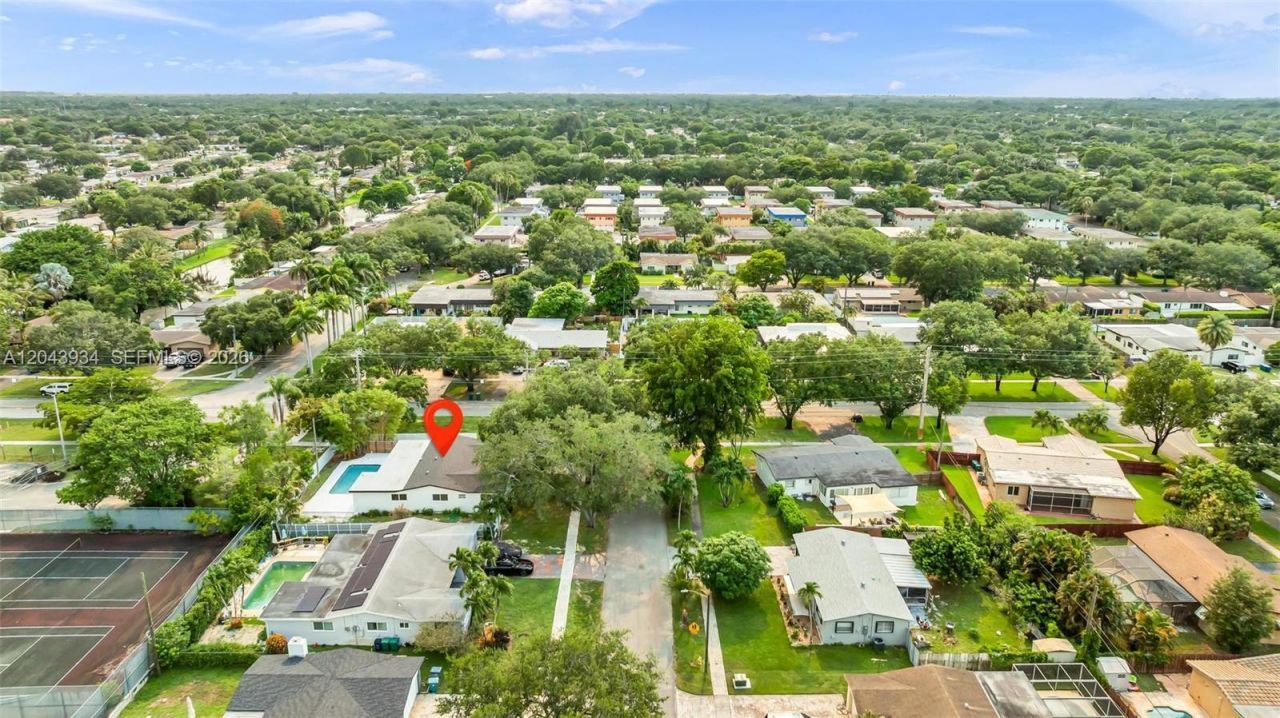 8970 SW 53rd St, Cooper City, FL 33328 Photo