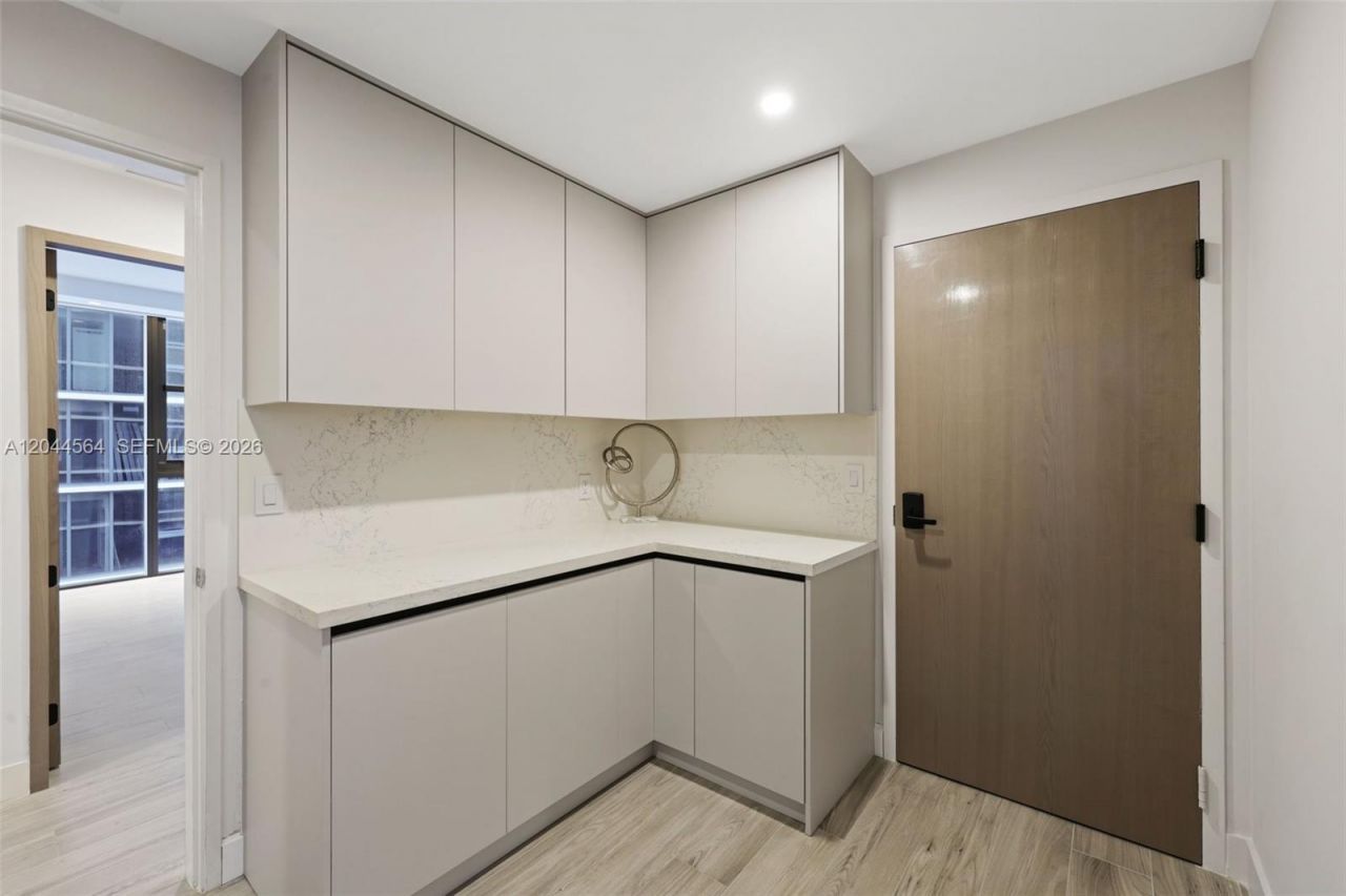 700 NE 24th Street , Unit 1401, Miami, FL 33137 Photo