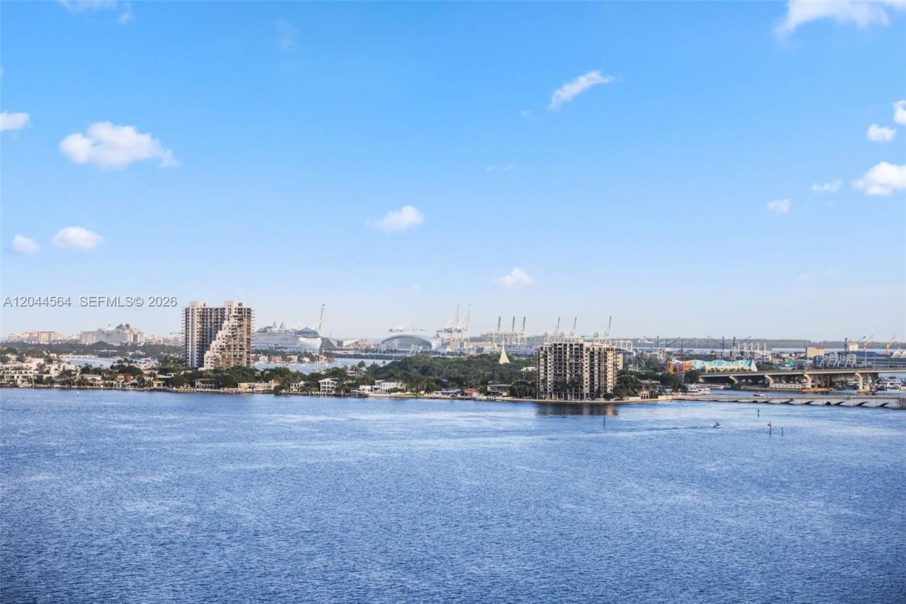 700 NE 24th Street , Unit 1401, Miami, FL 33137 Photo