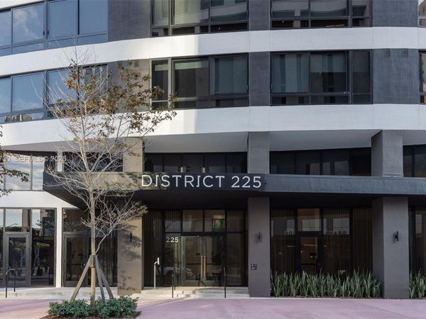 225 N Miami Ave, Unit 3412, Miami, FL 33128