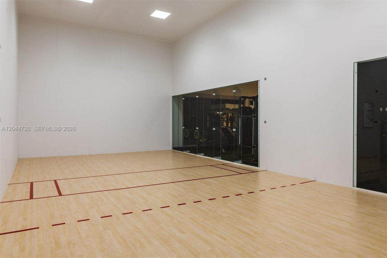 225 N Miami Ave , Unit 3412, Miami, FL 33128 Photo