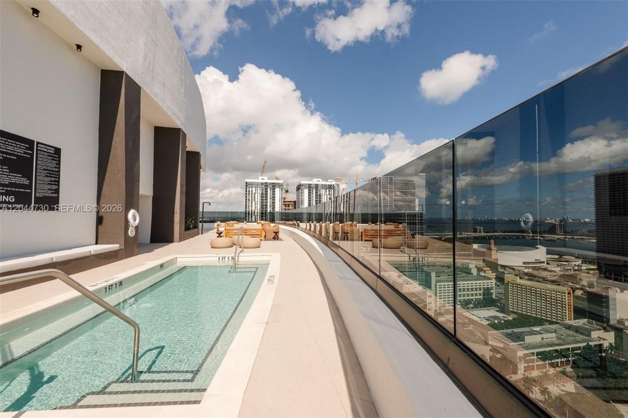 225 N Miami Ave , Unit 3412, Miami, FL 33128 Photo