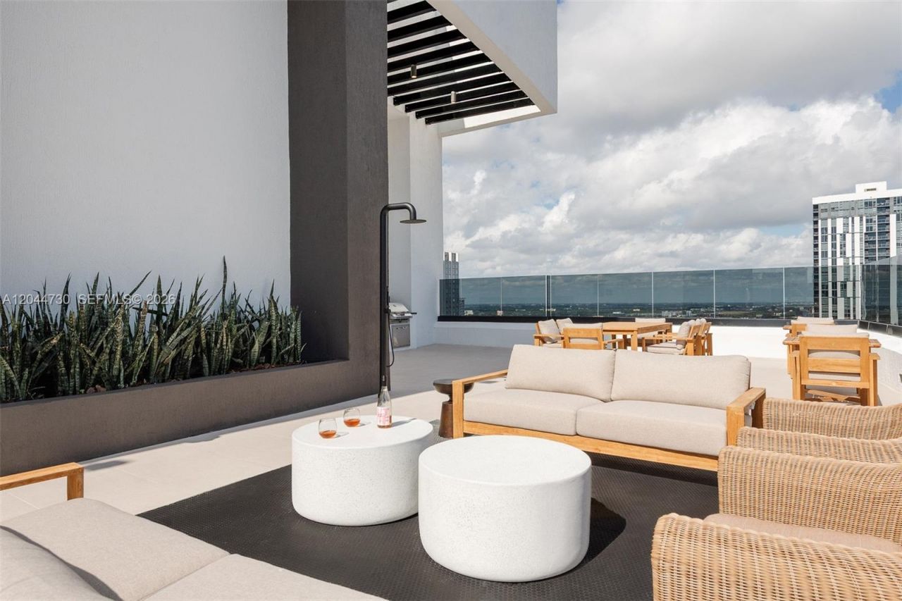 225 N Miami Ave , Unit 3412, Miami, FL 33128 Photo