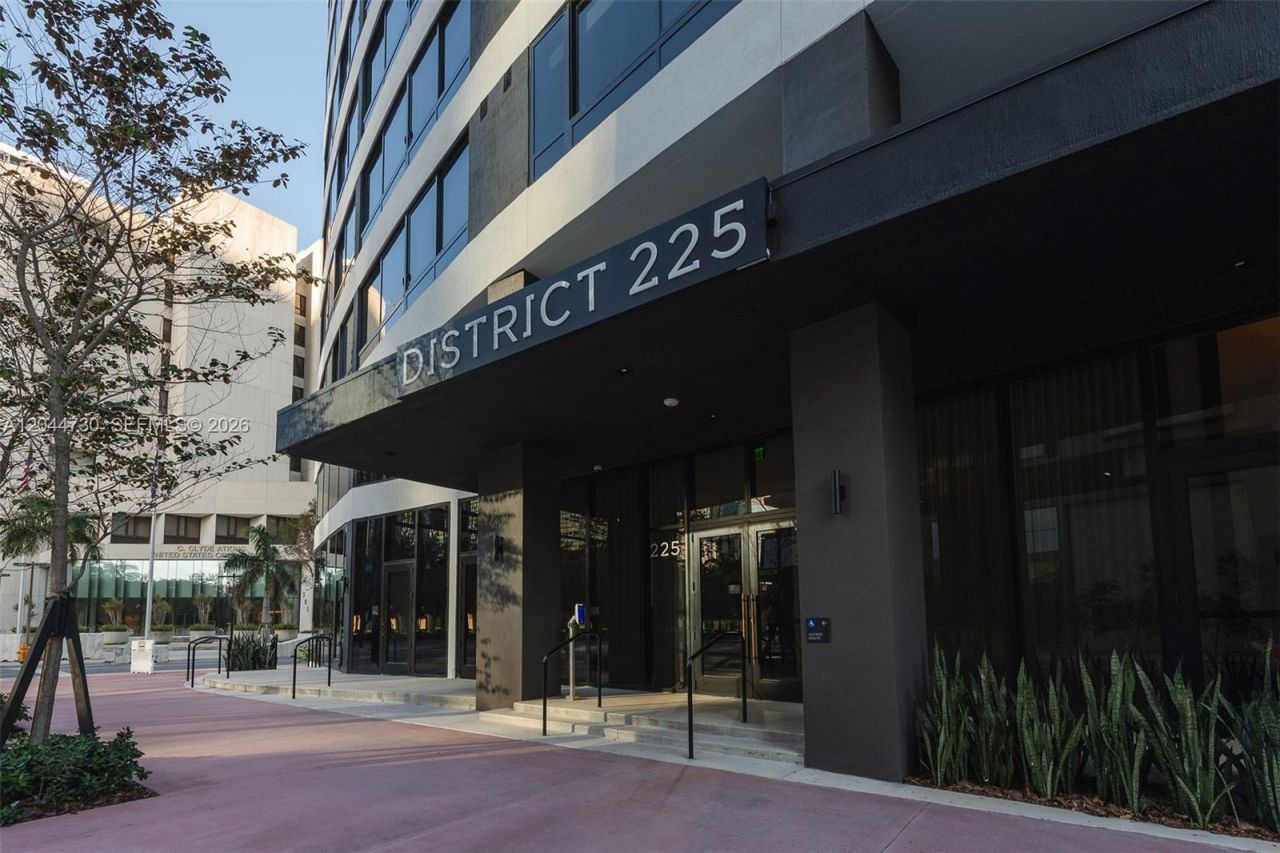 225 N Miami Ave , Unit 3412, Miami, FL 33128 Photo