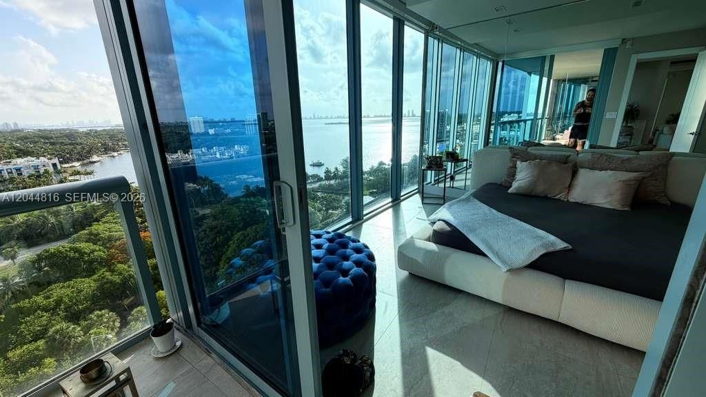 601 NE 36th St , Unit 1306, Miami, FL 33137 Photo