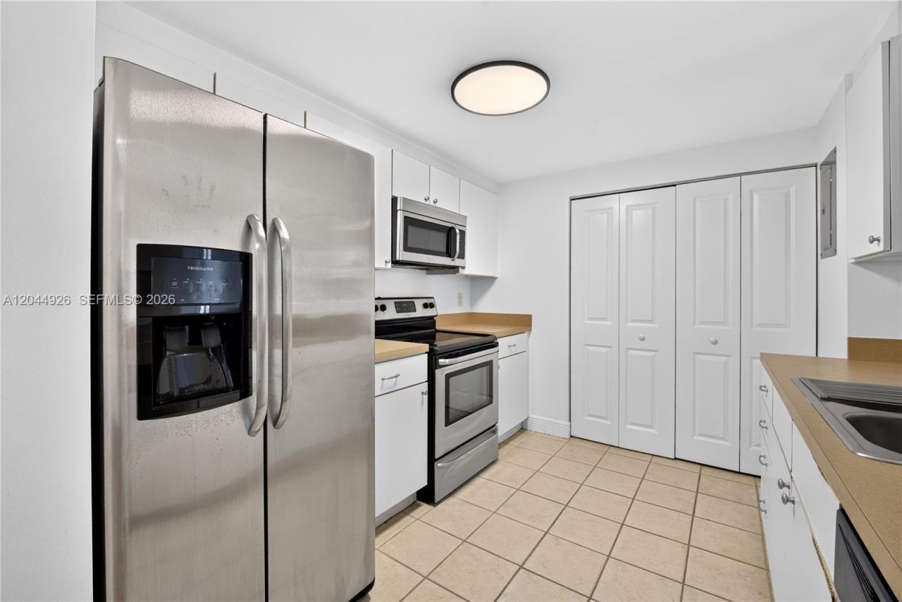 1250 S Miami Ave, Unit 2004, Miami, FL 33130 Photo