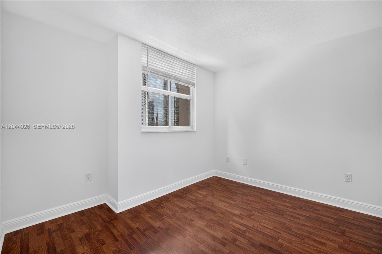 1250 S Miami Ave, Unit 2004, Miami, FL 33130 Photo
