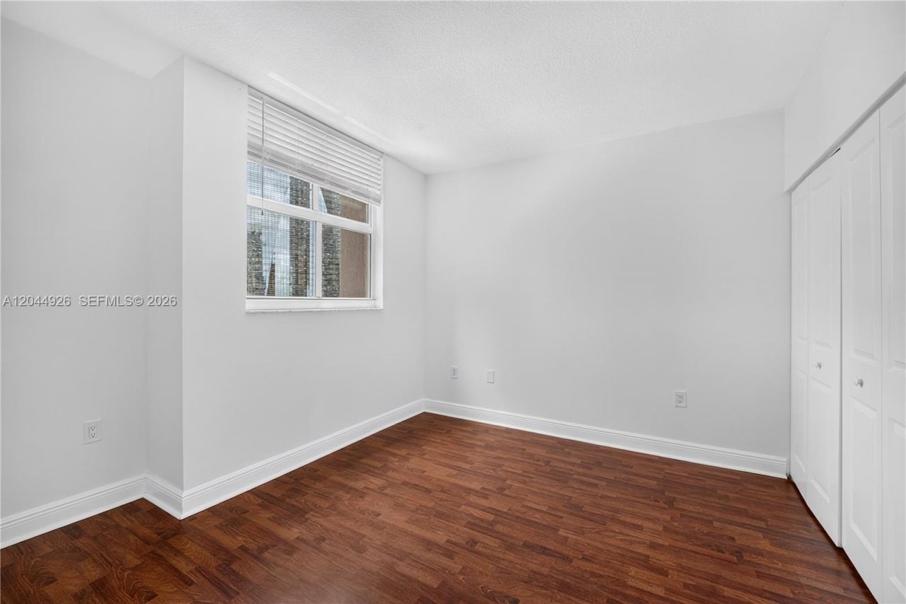 1250 S Miami Ave, Unit 2004, Miami, FL 33130 Photo