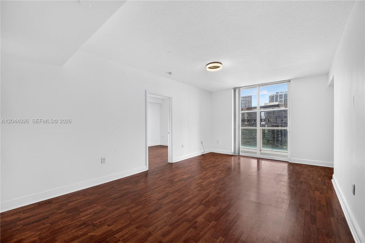 1250 S Miami Ave, Unit 2004, Miami, FL 33130 Photo