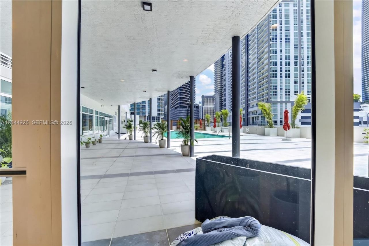 1250 S Miami Ave, Unit 2004, Miami, FL 33130 Photo