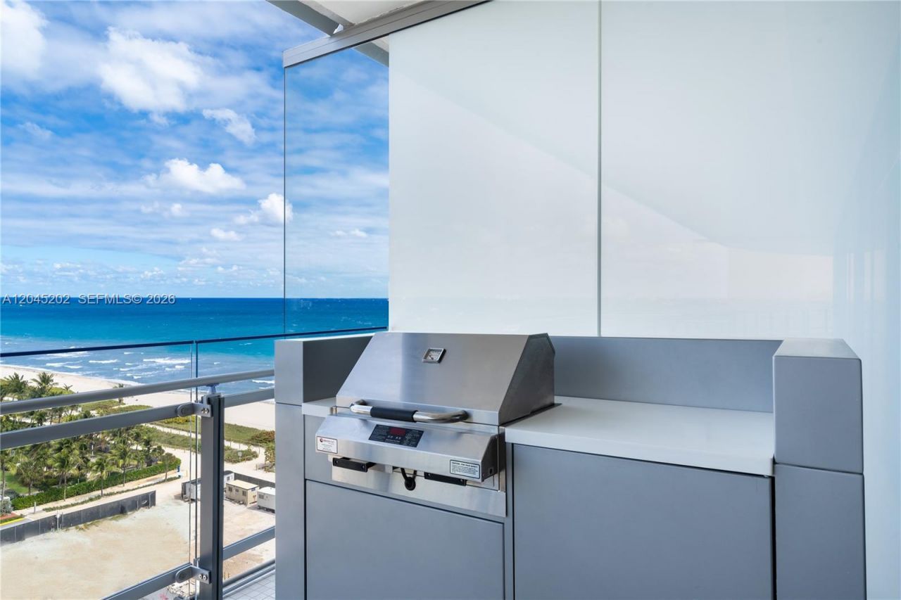 8701 Collins Ave , Unit 1103, Miami Beach, FL 33154 Photo