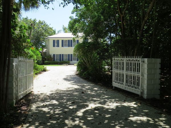 404 S Beach Rd , Unit 404, Jupiter Island, FL 33455