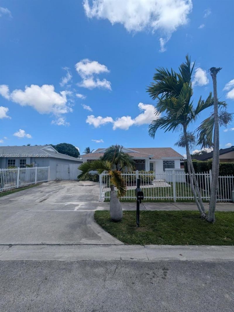 12335 SW 193rd St , Unit 12335, Miami, FL 33177 Photo