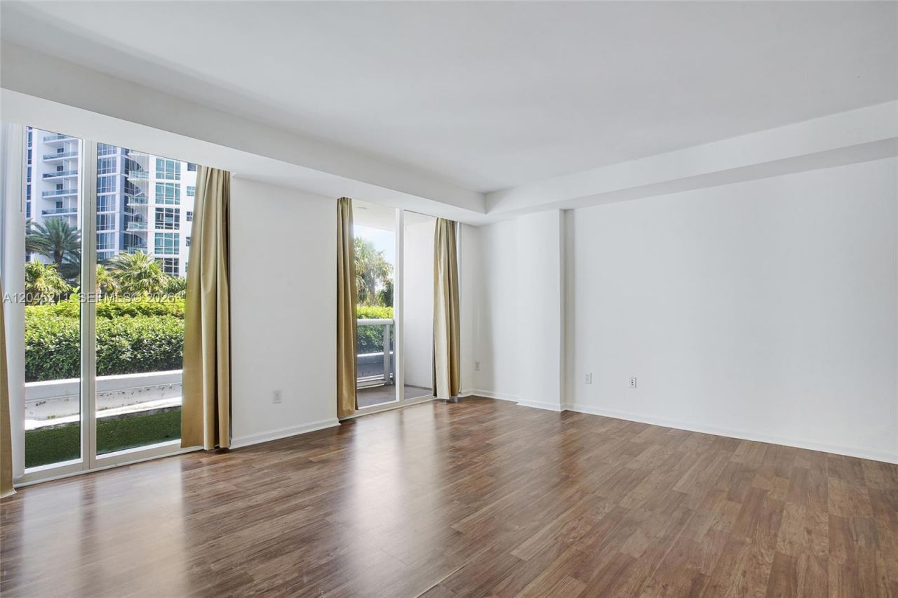 10275 Collins Ave , Unit 201, Bal Harbour, FL 33154 Photo
