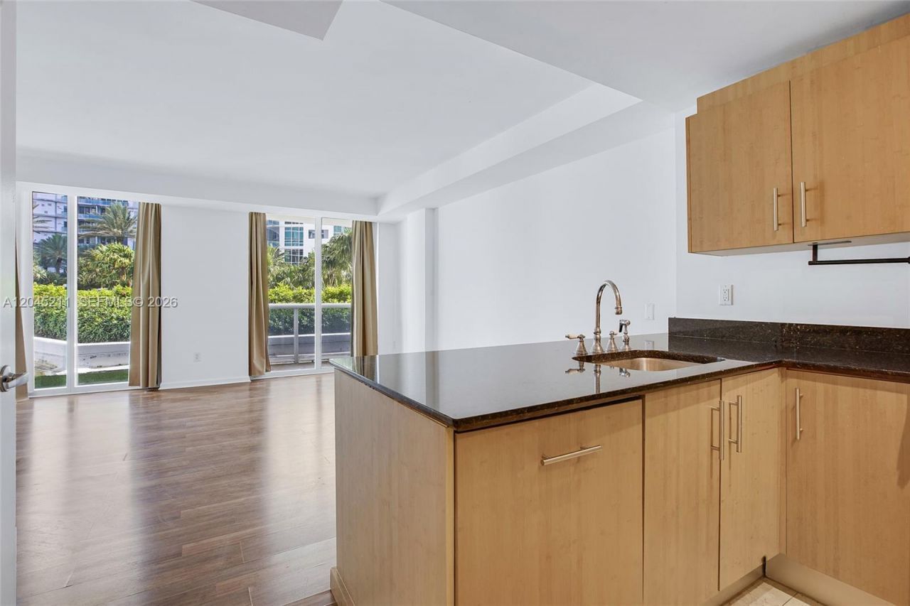10275 Collins Ave , Unit 201, Bal Harbour, FL 33154 Photo