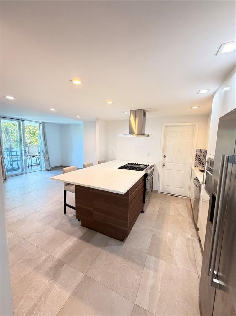 360 Meridian Ave, Unit 4A, Miami Beach, FL 33139 Photo