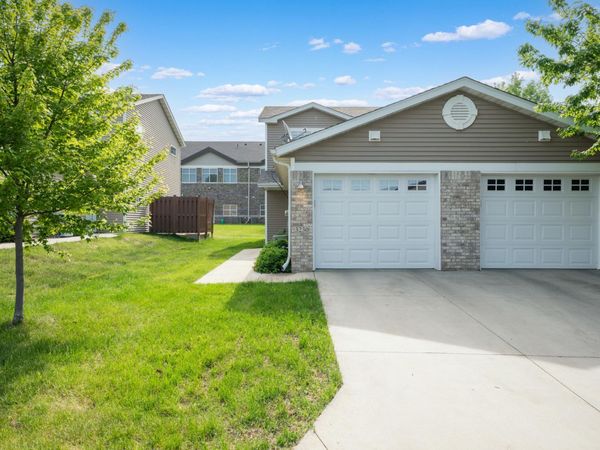 3230 Portage Circle NW, Rochester, MN 55901