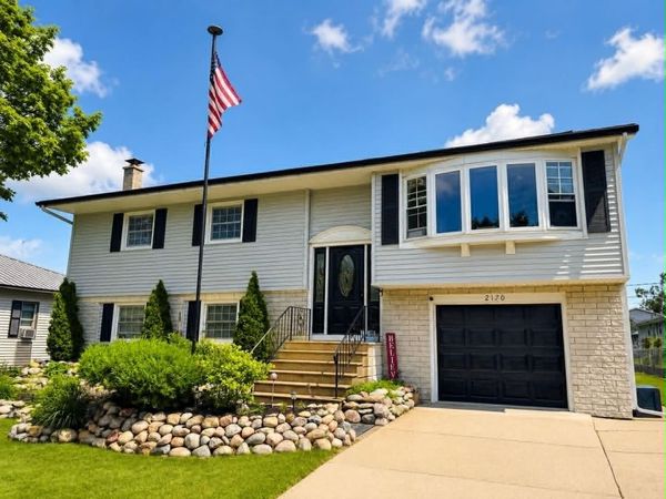 2170 S 2nd Avenue, Alpena, MI 49707
