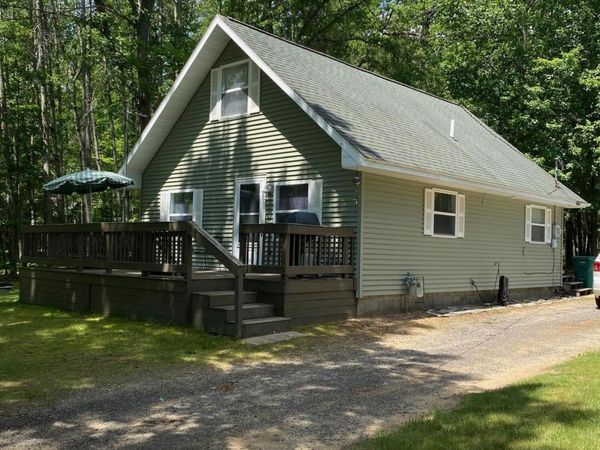 894 Springwood Drive, Prudenville, MI 48651