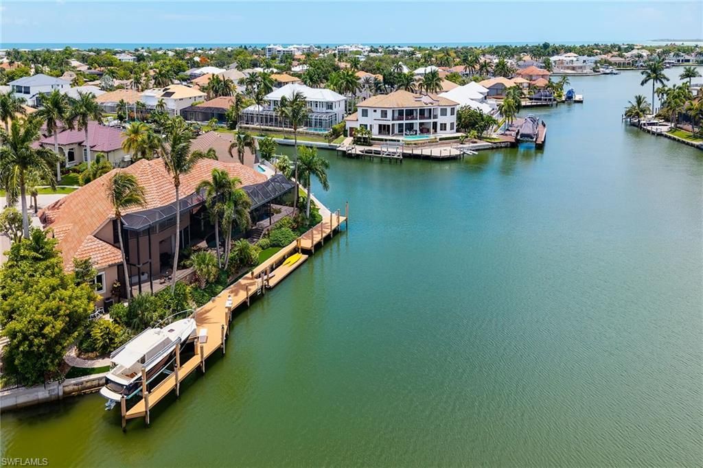 486 Clifton Ct, Marco Island, FL 34145 Main Photo