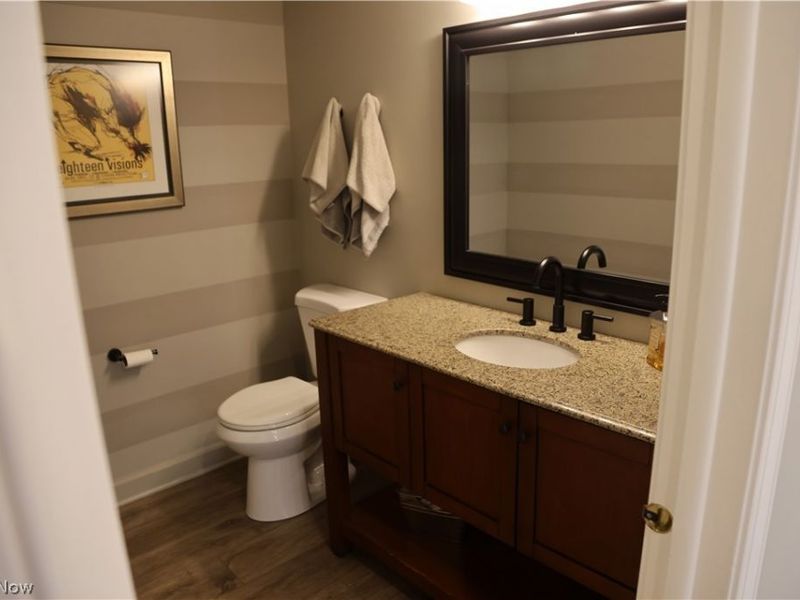 636 Hampton Ridge Drive , Akron, OH 44313 Photo 19