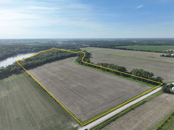 Atalissa Rd. , Atalissa, IA 52720