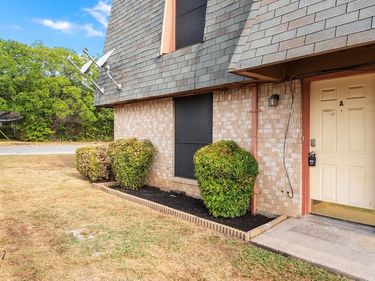 7450 Ruby Place , Unit A, Fort Worth, TX 76116