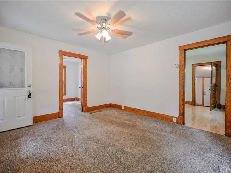 121 Hitt Street, Urbana, OH 43078 Photo 6