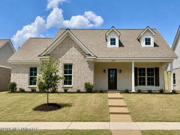 2263 Scott Mdws Lane, Hernando, MS 38632