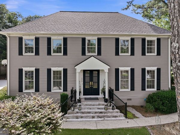 2859 Village Court, Gainesville, GA 30506