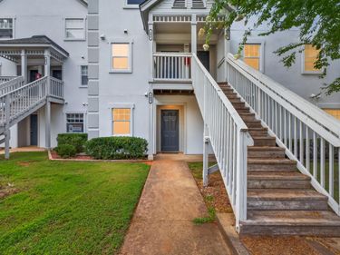 2510 Avent Ferry Road, Unit 103, Raleigh, NC 27606