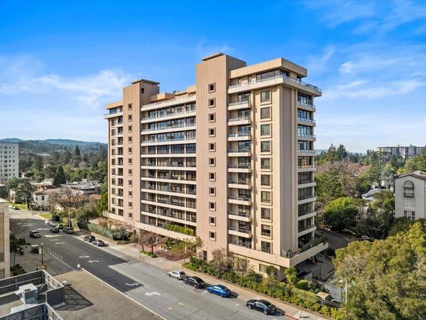 20 W 3rd Avenue, Unit 202, San Mateo, CA 94402