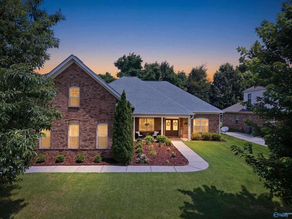 153 Sougahatchee Drive, New Market, AL 35761