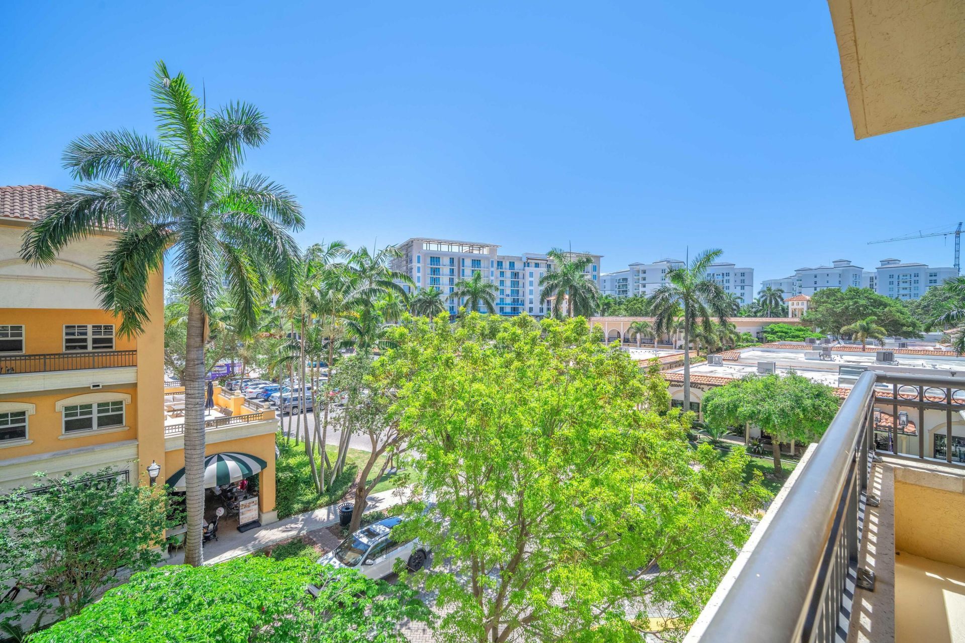 101 Plaza Real S, Unit 829, Boca Raton, FL 33432 Photo