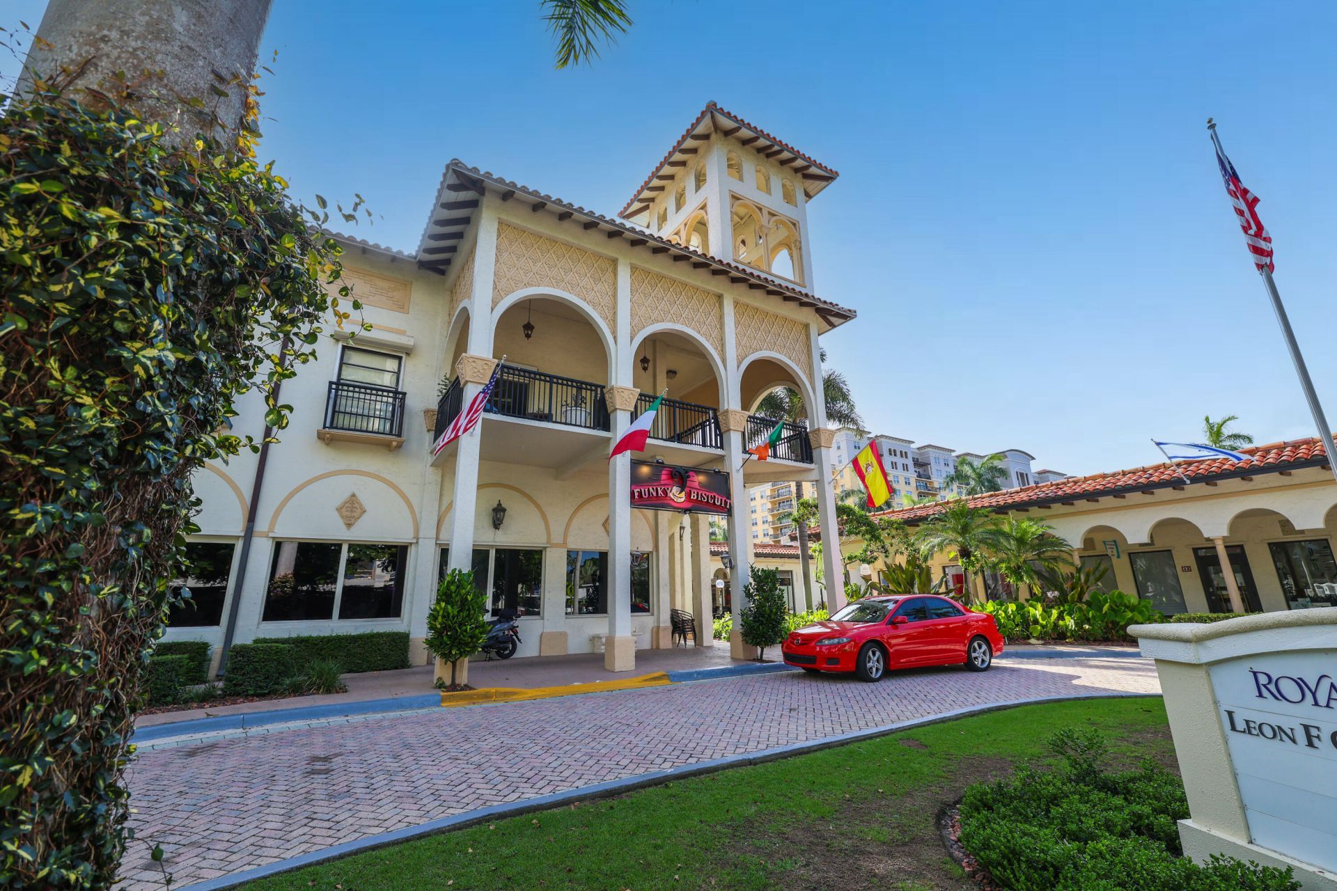 101 Plaza Real S, Unit 829, Boca Raton, FL 33432 Photo