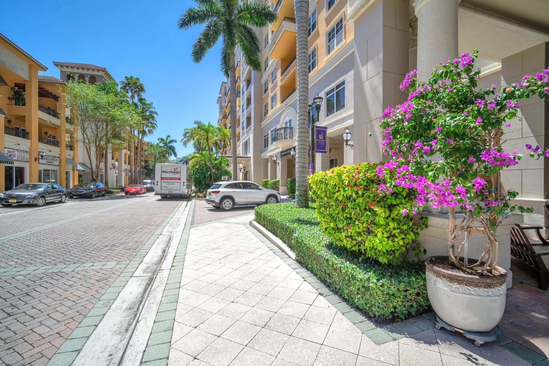 101 Plaza Real S, Unit 829, Boca Raton, FL 33432 Photo