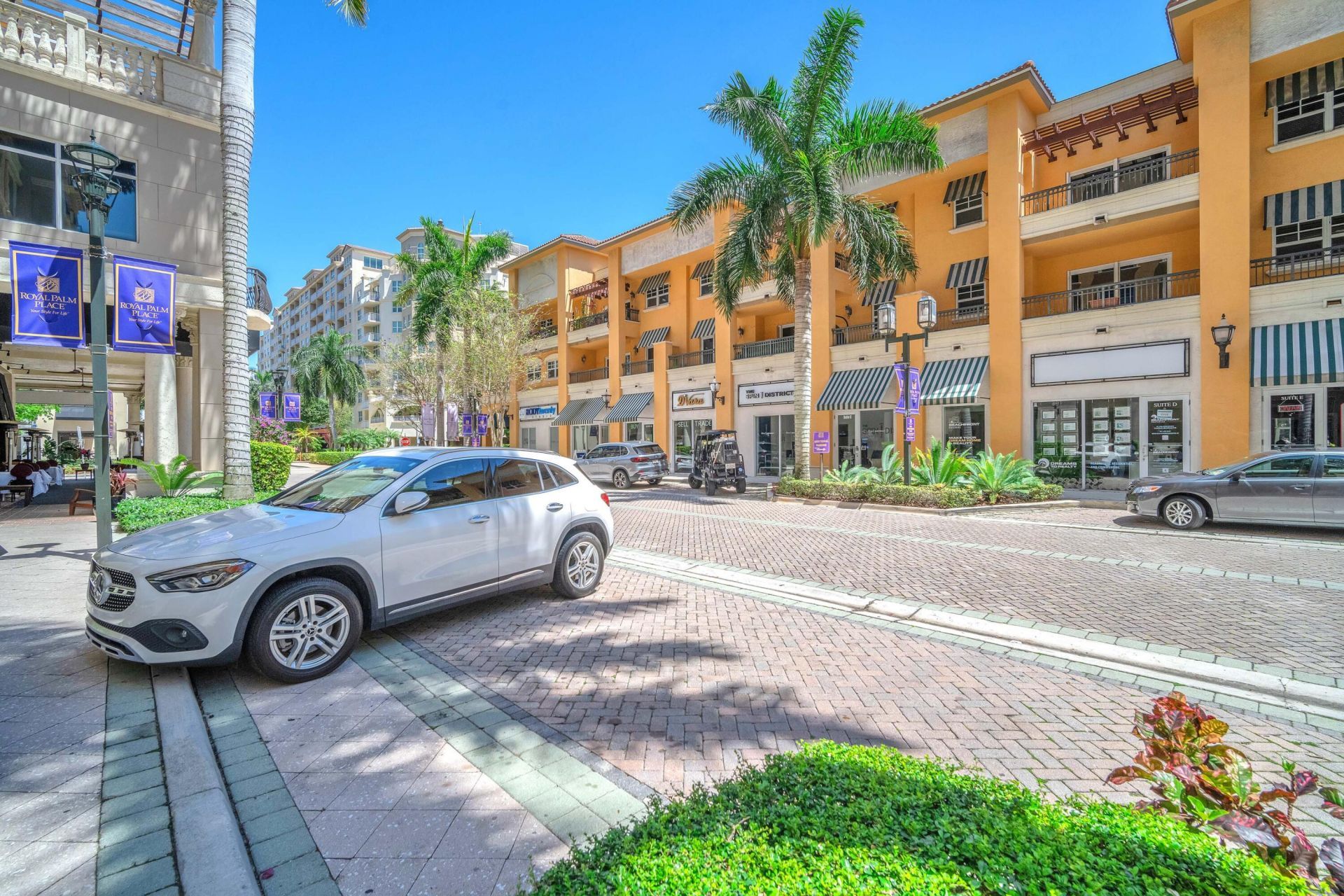 101 Plaza Real S, Unit 829, Boca Raton, FL 33432 Photo