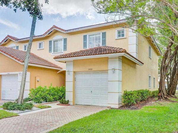 5720 Tuscany Way, Tamarac, FL 33321