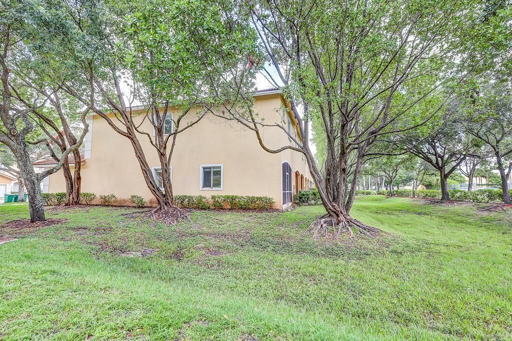 5720 Tuscany Way, Tamarac, FL 33321 Photo